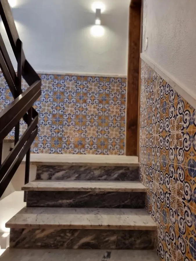 Rooftop Guesthouse Alvor